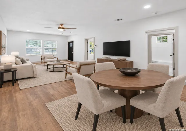 Photo 2 of Single family home for sale at 1026 W Lynwood Ave, San Antonio, TX 78201 | MLS# 2015615 | Listing updated on 2026-09-14