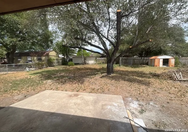 Photo 10 of Single family home for sale at 131 Bluebonnet Dr, Kenedy, TX 78119 | MLS# 2015621 | Listing updated on 2026-09-10