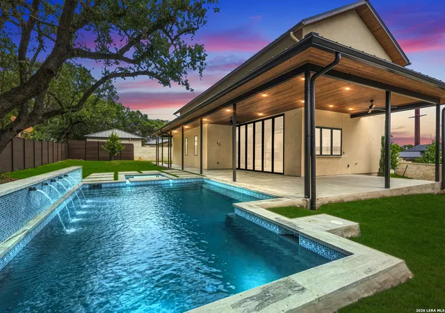 Photo 1 of Single family home for sale at 103 Lakeview Blvd, New Braunfels, TX 78130 | MLS# 2015627 | Listing updated on 2026-09-15