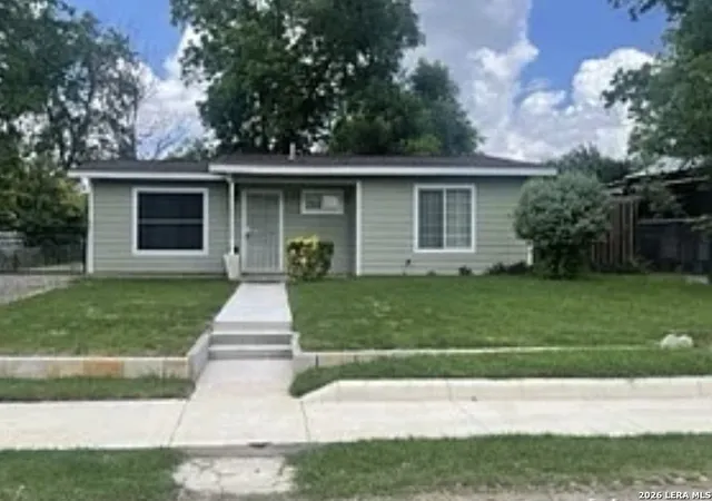 Photo 1 of Single family home for sale at 135 Willee Dr, San Antonio, TX 78228 | MLS# 2015628 | Listing updated on 2026-09-10