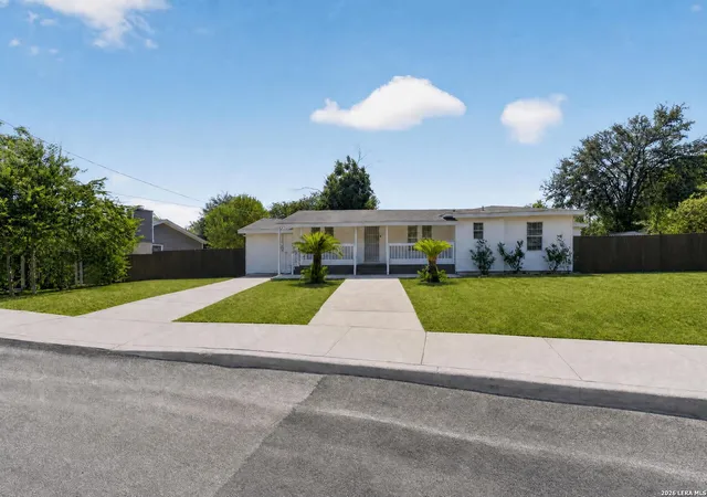 Photo 3 of Single family home for sale at 326 Placid Dr, San Antonio, TX 78228 | MLS# 2015629 | Listing updated on 2026-09-10