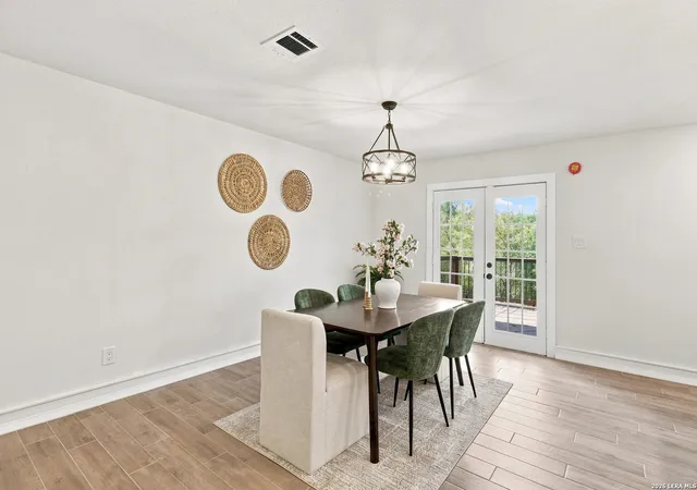 Photo 4 of Single family home for sale at 123 E Brandon, San Antonio, TX 78209 | MLS# 2015633 | Listing updated on 2026-09-14