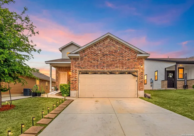 Photo 1 of Single family home for sale at 4310 Brigadier Dr, Converse, TX 78109 | MLS# 2015642 | Listing updated on 2026-09-10