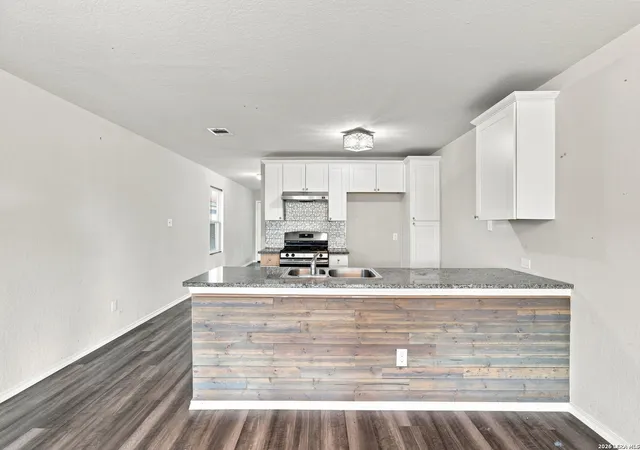 Photo 3 of Single family home for sale at 6422 Arredondo Run, San Antonio, TX 78220 | MLS# 2015658 | Listing updated on 2026-09-10