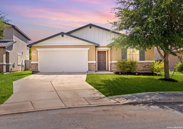 Single family home for sale at 10102 Relic Oaks, San Antonio, TX 78240 | MLS# 2015694