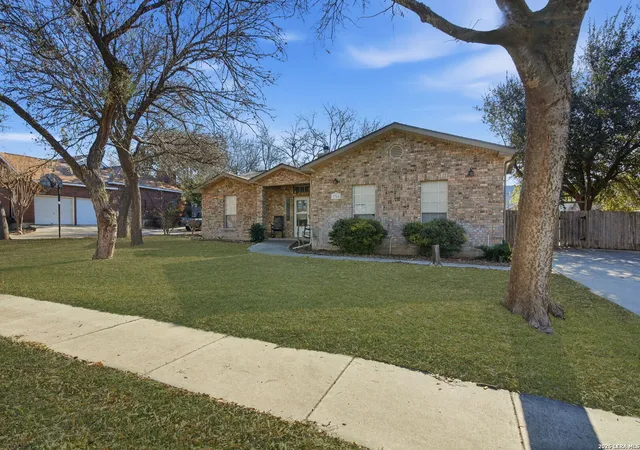 Single family home for sale at 7708 Linkwood St, San Antonio, TX 78240 | MLS# 2015701