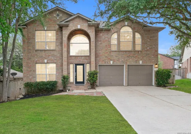 Single family home for sale at 17 Nikita Dr, San Antonio, TX 78248 | MLS# 2015725