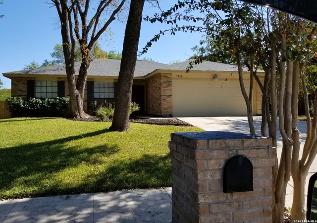 Single family home for sale at 7208 Poss, San Antonio, TX 78240 | MLS# 2015745