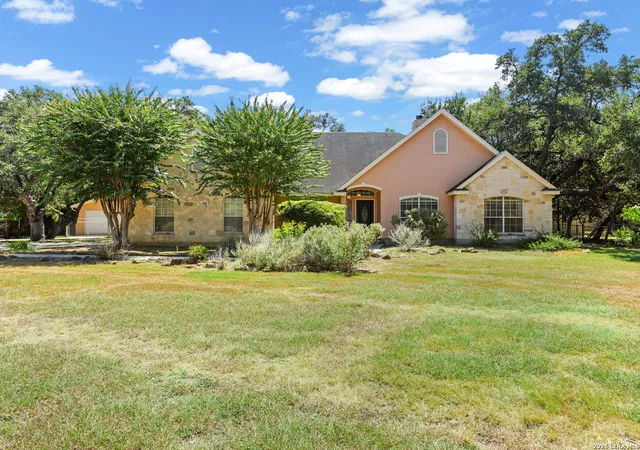 Photo 1 of Sale Pending at 8906 Enchanted Elm, Boerne, TX 78015 | MLS# 2015748 | Listing updated on 2026-09-27