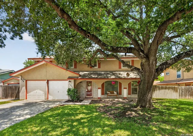 Photo 1 of Single family home for sale at 5835 Royal Hvn, San Antonio, TX 78239 | MLS# 2015754 | Listing updated on 2026-09-11