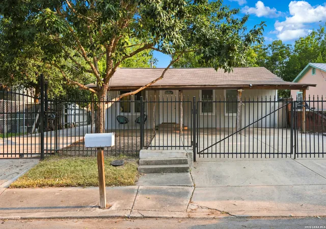 Single family home for sale at 126 Sargent, San Antonio, TX 78210 | MLS# 2015766