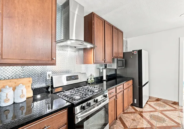 Photo 4 of Single family home for sale at 126 Sargent, San Antonio, TX 78210 | MLS# 2015766 | Listing updated on 2026-09-11