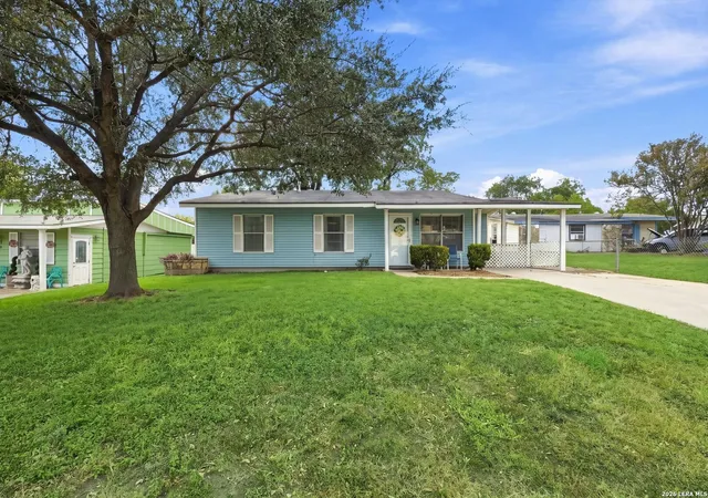 Photo 3 of Single family home for sale at 179 Seacomber Pl, San Antonio, TX 78242 | MLS# 2015785 | Listing updated on 2026-09-11