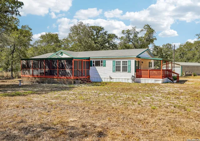 Single family home for sale at 177 Longhorn Rd, Stockdale, TX 78160 | MLS# 2015786 | Listing updated on 2026-09-11