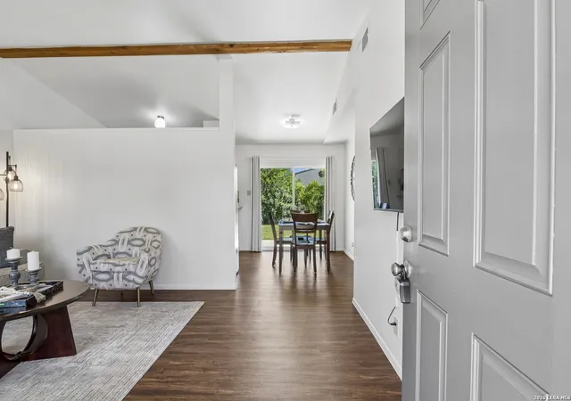 Photo 3 of Single family home for sale at 708 Colony Dr, Schertz, TX 78154 | MLS# 2015822 | Listing updated on 2026-09-24