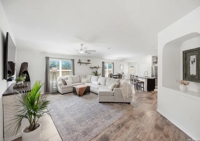 Photo 2 of Sale Pending at 4807 Tee Box Ct, San Antonio, TX 78261 | MLS# 2015835 | Listing updated on 2026-09-19