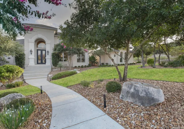 Photo 3 of Single family home for sale at 9734 Midsomer Pl, San Antonio, TX 78255 | MLS# 2015838 | Listing updated on 2026-09-11