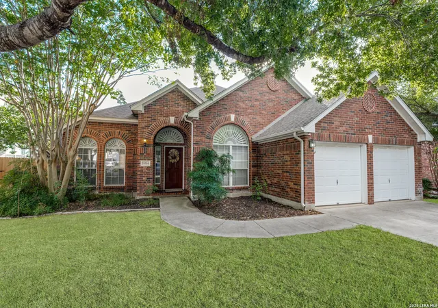 Photo 1 of Single family home for sale at 19534 Ml Oak, San Antonio, TX 78258 | MLS# 2015859 | Listing updated on 2026-09-22