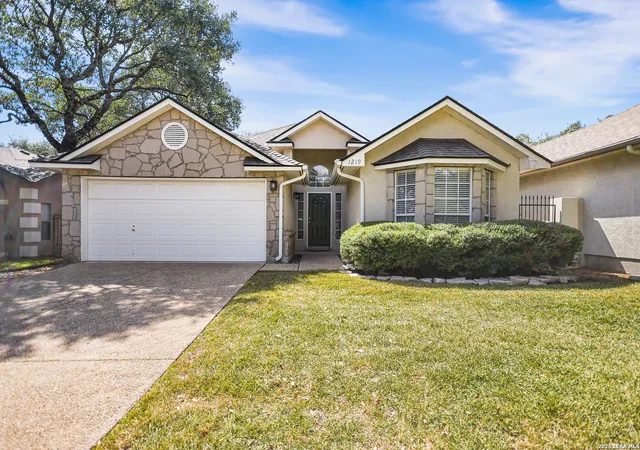 Photo 1 of Single family home for sale at 1219 Thrush Rdg, San Antonio, TX 78248 | MLS# 2015860 | Listing updated on 2026-09-11