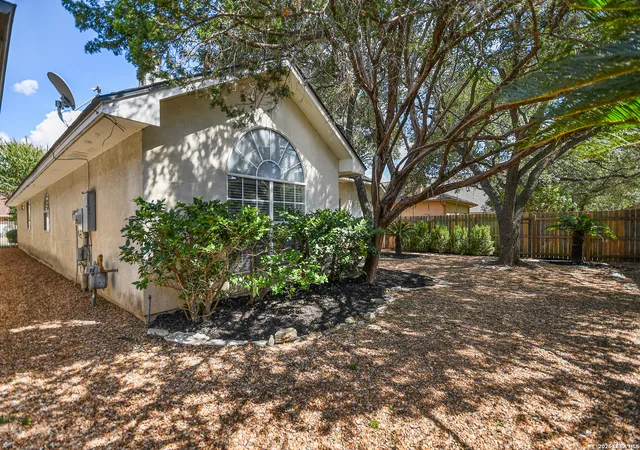Photo 47 of Single family home for sale at 1219 Thrush Rdg, San Antonio, TX 78248 | MLS# 2015860 | Listing updated on 2026-10-07