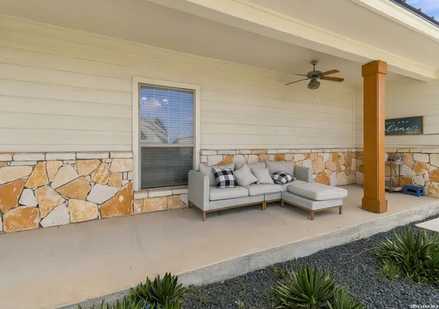 Photo 4 of Single family home for sale at 242 Ferryboat, New Braunfels, TX 78130 | MLS# 2015869 | Listing updated on 2026-09-28