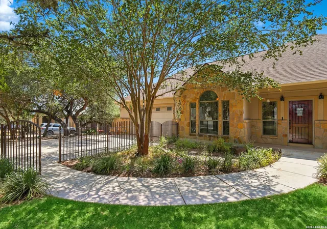 Photo 2 of Single family home for sale at 1236 Mossy Holw, Spring Branch, TX 78070 | MLS# 2015881 | Listing updated on 2026-09-24