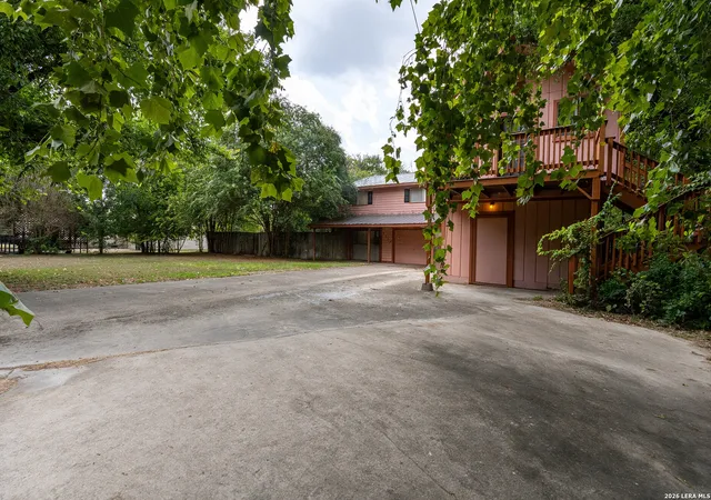 Photo 1 of Single family home for sale at 2114 Terminal Loop Rd, Mc Queeney, TX 78123 | MLS# 2015946 | Listing updated on 2026-10-05
