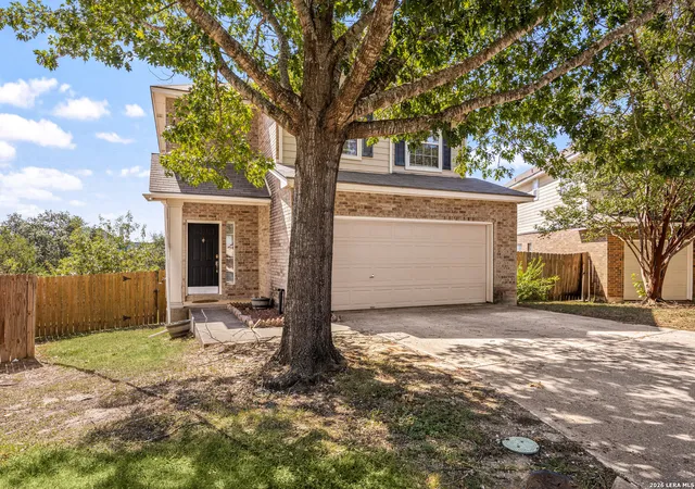 Photo 2 of Single family home for sale at 21806 Goldcrest Run, San Antonio, TX 78260 | MLS# 2015968 | Listing updated on 2026-09-30