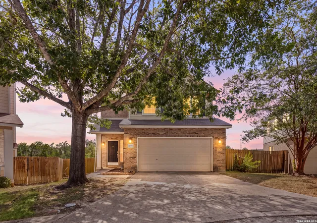 Photo 3 of Single family home for sale at 21806 Goldcrest Run, San Antonio, TX 78260 | MLS# 2015968 | Listing updated on 2026-09-30