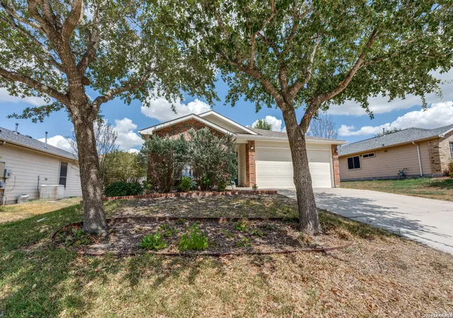 Photo 3 of Single family home for sale at 709 Clearbrook Ave, Schertz, TX 78108 | MLS# 2015982 | Listing updated on 2026-09-22