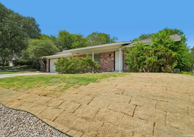 Photo 3 of Single family home for sale at 619 Mauze Dr, San Antonio, TX 78216 | MLS# 2016043 | Listing updated on 2026-10-08