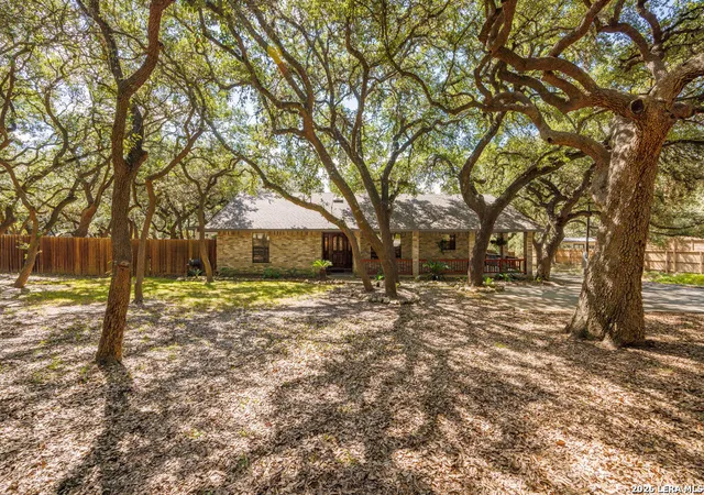 Single family home for sale at 112 Golden Morn, San Antonio, TX 78260 | MLS# 2016047 | Listing updated on 2026-10-01
