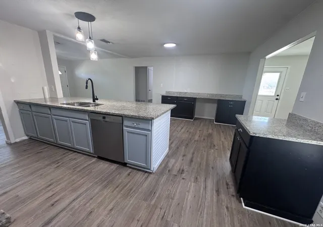 Single family home for sale at 303 Dry Holw Rd, La Vernia, TX 78121 | MLS# 2016081 | Listing updated on 2026-10-07