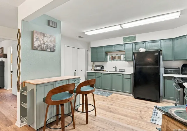 Photo 3 of Condo for sale at 11520 Huebner #201, San Antonio, TX 78230 | MLS# 2016118 | Listing updated on 2026-09-22