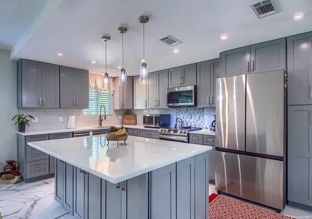 Photo 1 of Single family home for sale at 17203 Happy Holw, San Antonio, TX 78232 | MLS# 2016124 | Listing updated on 2026-09-22