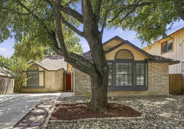 Photo 1 of Single family home for sale at 2106 River Holw Dr, San Antonio, TX 78232 | MLS# 2016126 | Listing updated on 2026-09-22