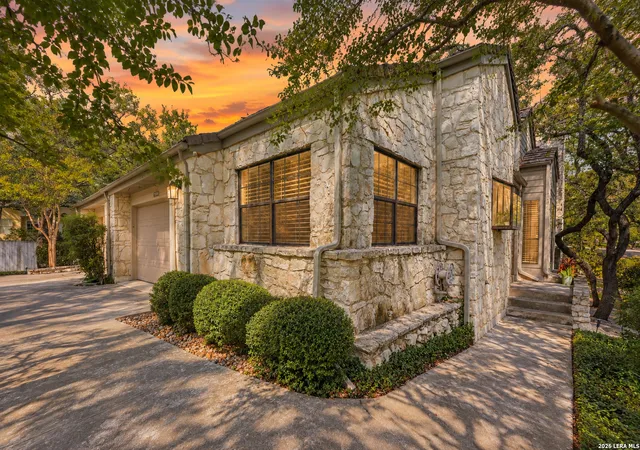 Condo for sale at 17306 Piney Woods #5901, San Antonio, TX 78248 | MLS# 2016127