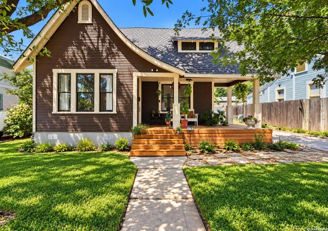 Photo 1 of Single family home for sale at 619 W Lullwood Ave, San Antonio, TX 78212 | MLS# 2016156 | Listing updated on 2026-09-23