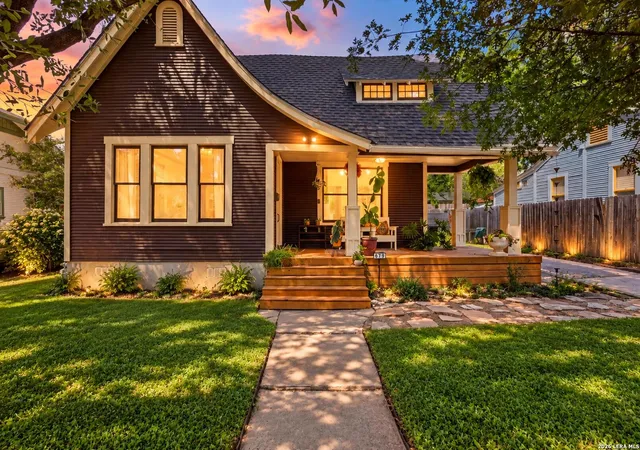 Photo 2 of Single family home for sale at 619 W Lullwood Ave, San Antonio, TX 78212 | MLS# 2016156 | Listing updated on 2026-09-23