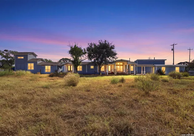Photo 1 of Single family home for sale at 25840 Mathis Rd, Elmendorf, TX 78112 | MLS# 2016157 | Listing updated on 2026-09-23