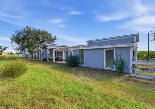 Photo 2 of Single family home for sale at 25840 Mathis Rd, Elmendorf, TX 78112 | MLS# 2016157 | Listing updated on 2026-09-23