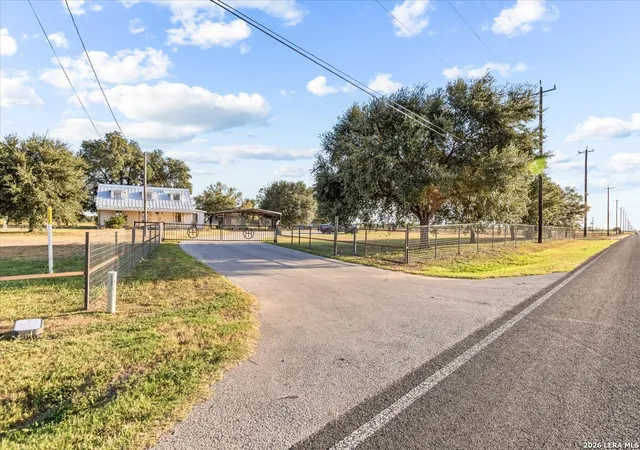 Photo 3 of Single family home for sale at 15080 Macdona Lacoste Rd, La Coste, TX 78039 | MLS# 2016168 | Listing updated on 2026-09-23