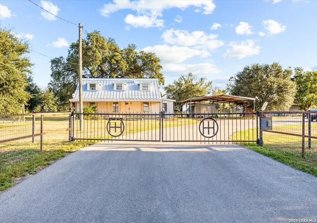 Photo 3 of Single family home for sale at 15080 Macdona Lacoste Rd, La Coste, TX 78039 | MLS# 2016168 | Listing updated on 2026-09-23
