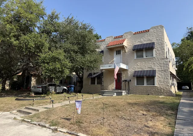 Photo 2 of Multi family home for sale at 2047 W Summit Ave, San Antonio, TX 78201 | MLS# 2016174 | Listing updated on 2026-09-23