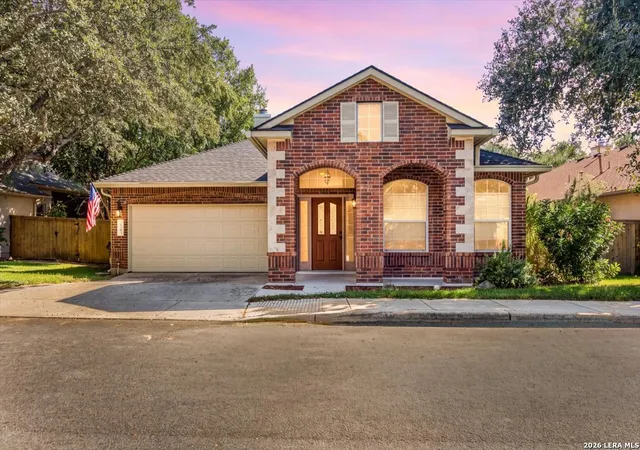 Photo 1 of Single family home for sale at 30 Amber Frst, Hollywood Park, TX 78232 | MLS# 2016177 | Listing updated on 2026-09-23