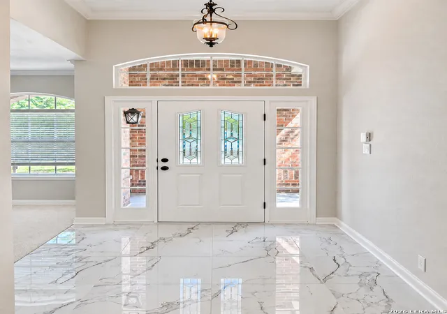 Photo 2 of Single family home for sale at 30 Amber Frst, Hollywood Park, TX 78232 | MLS# 2016177 | Listing updated on 2026-09-23