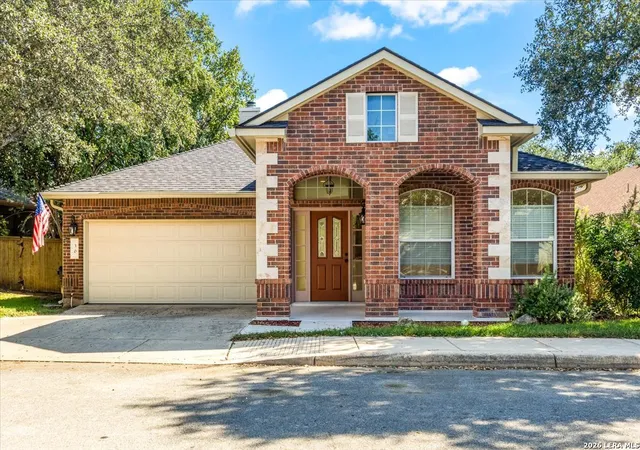 Photo 4 of Single family home for sale at 30 Amber Frst, Hollywood Park, TX 78232 | MLS# 2016177 | Listing updated on 2026-09-23