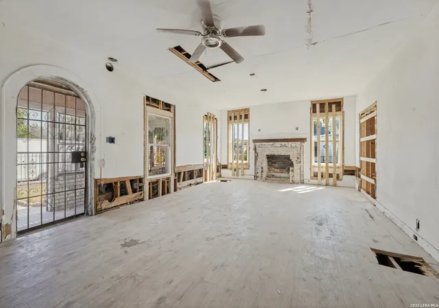 Photo 2 of Single family home for sale at 344 Belmont, San Antonio, TX 78202 | MLS# 2016179 | Listing updated on 2026-09-23