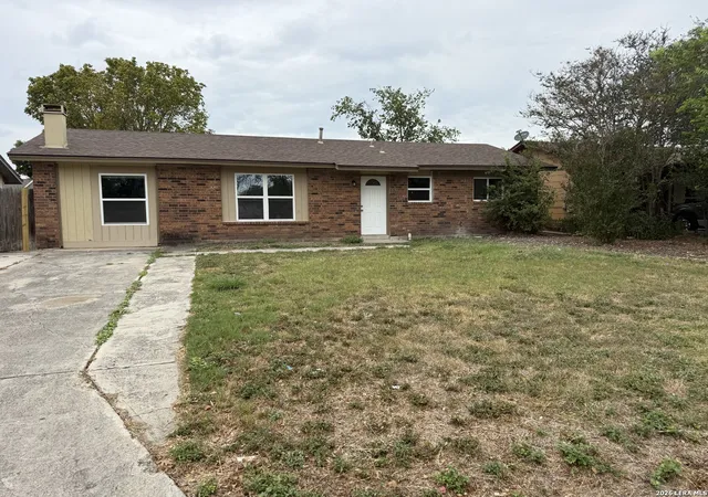 Photo 2 of Single family home for sale at 303 Ave D, Converse, TX 78109 | MLS# 2016188 | Listing updated on 2026-10-01