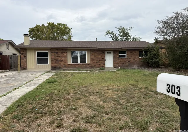 Photo 3 of Single family home for sale at 303 Ave D, Converse, TX 78109 | MLS# 2016188 | Listing updated on 2026-10-01